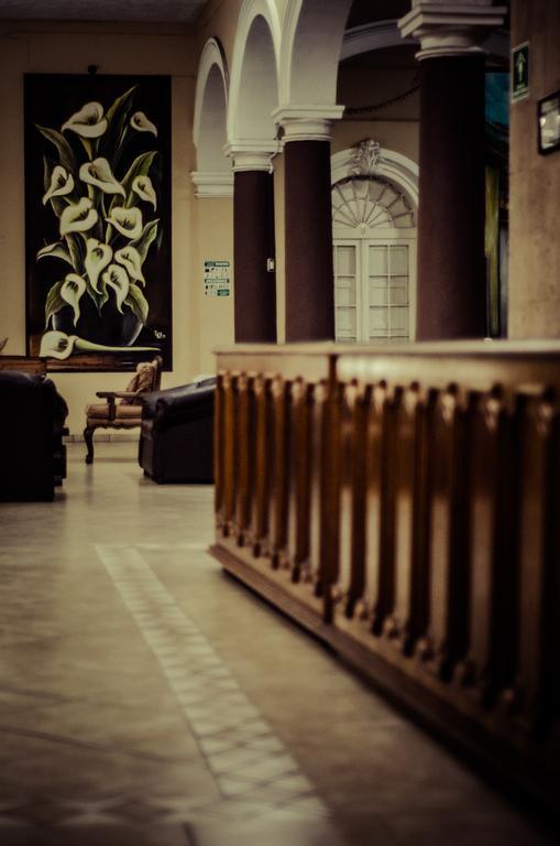 Hotel Posada Regis กัวดาลาฮารา ภายนอก รูปภาพ