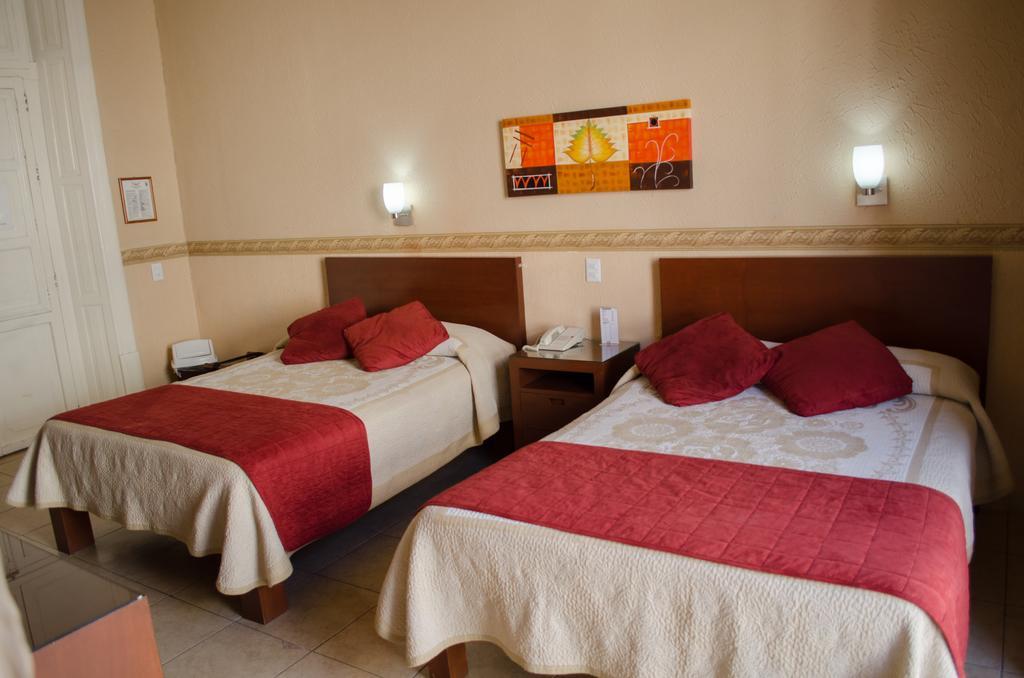 Hotel Posada Regis กัวดาลาฮารา ภายนอก รูปภาพ